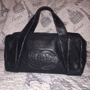 Authentic genuine leather Chanel😍⬇️Price Drop⬇️😍